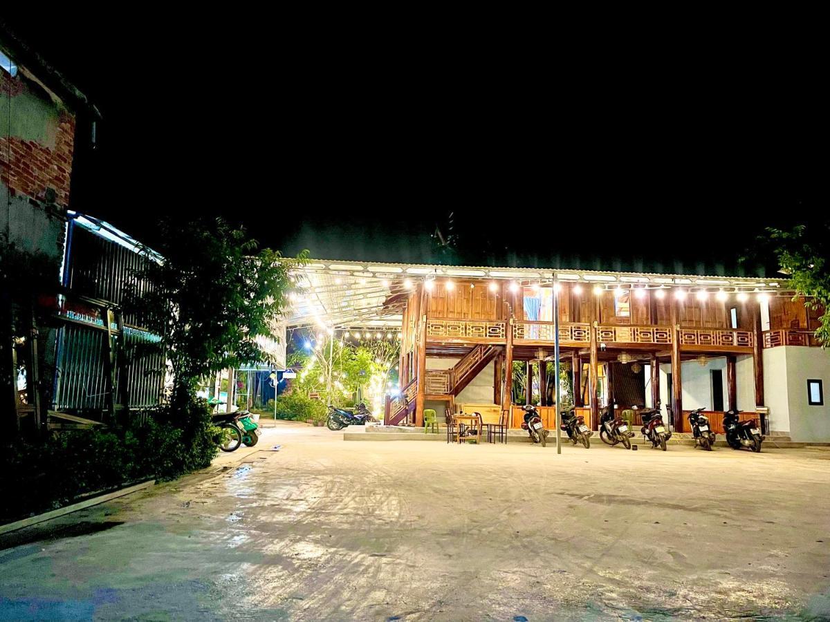 Bugalow Binh Huy Homestay Мок Чау Екстериор снимка